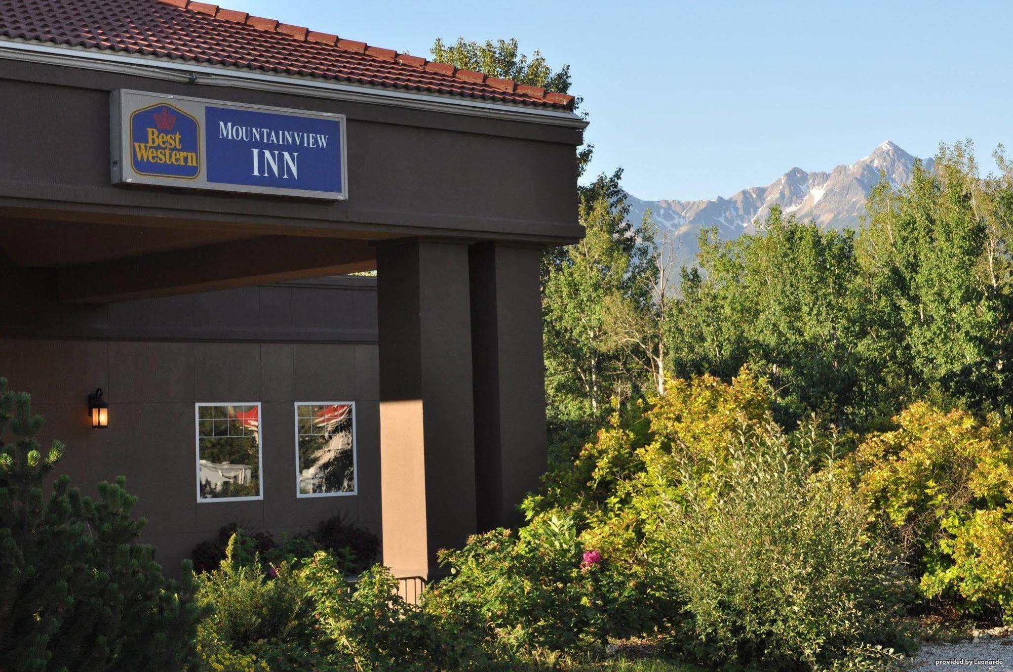 גולדן Best Western Mountainview Inn מראה חיצוני תמונה